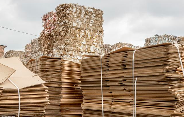 美国废纸断崖式下跌7成，中国包装厂赚得盆满钵满